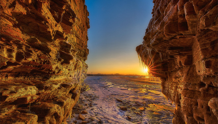 岩石4.jpg 岩石4.jpg