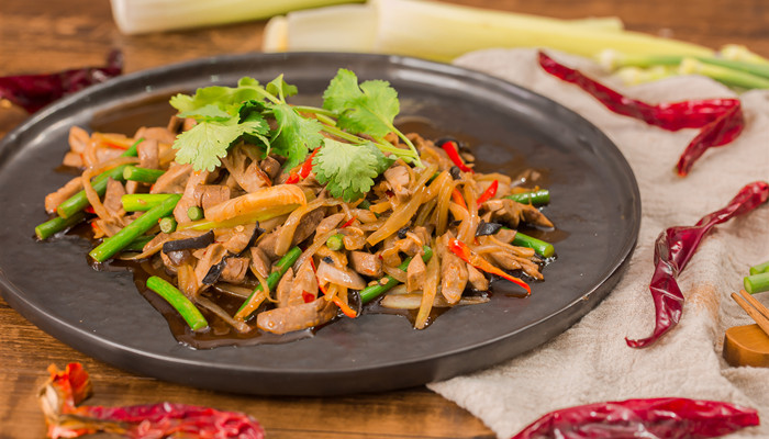 香菜肉丝榨菜700.jpg