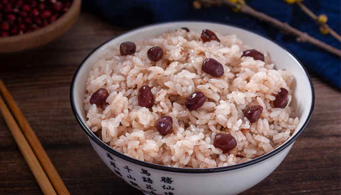 摄图网_501705847_赤豆糯米饭（企业商用）_副本.jpg