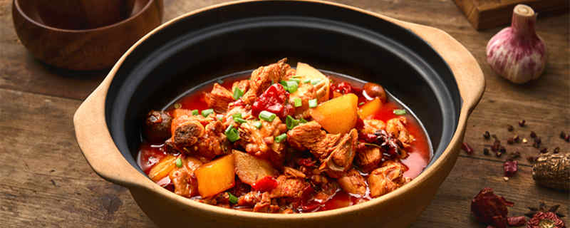 摄图网_501735198_中餐美食砂锅大盘鸡(企业商用)_副本.jpg 摄图网_501735198_中餐美食砂锅大盘鸡(企业商用)_副本.jpg