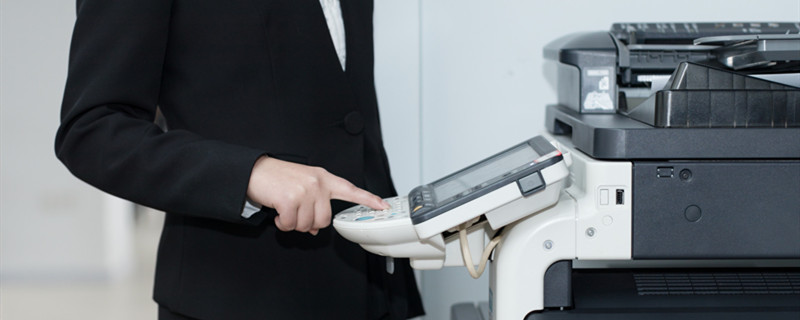 摄图网_500268754_banner_职业女性操作办公室打印机(企商用)_副本.jpg 摄图网_500268754_banner_职业女性操作办公室打印机(企商用)_副本.jpg
