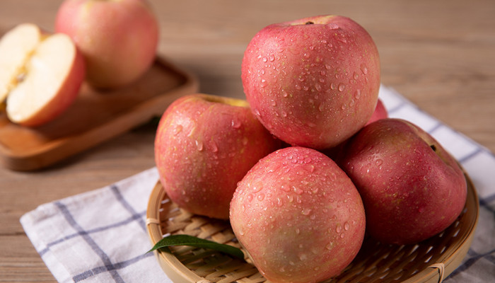 摄图网_501074884_banner_苹果(企业商用)_副本.jpg 摄图网_501074884_banner_苹果(企业商用)_副本.jpg