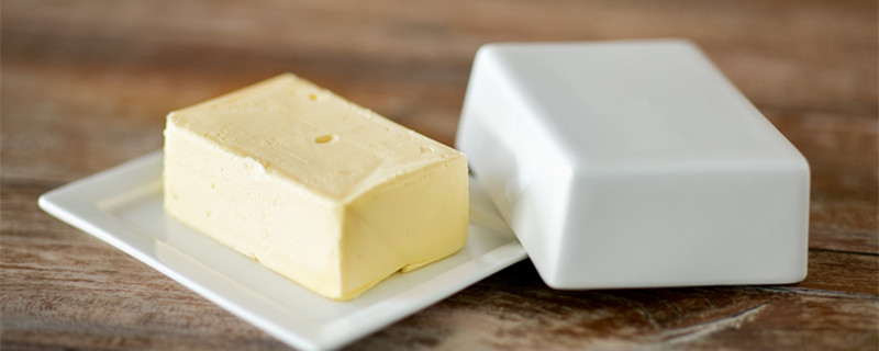 摄图网_300071859_banner_食品乳制品木桌上黄油的特写把黄油关木桌上(企业商用)1_副本.jpg 摄图网_300071859_banner_食品乳制品木桌上黄油的特写把黄油关木桌上(企业商用)1_副本.jpg