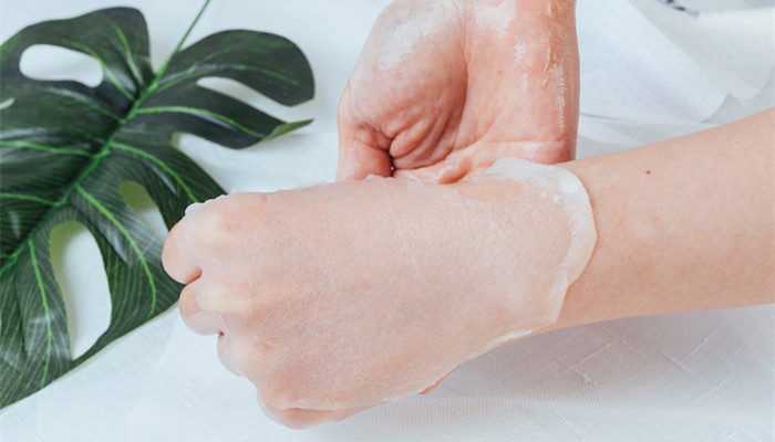 摄图网_500991710_banner_面膜使用试用真人体验(企业3商用)_副本.jpg 摄图网_500991710_banner_面膜使用试用真人体验(企业3商用)_副本.jpg