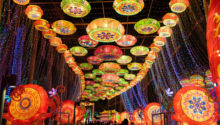 摄图网_501546807_banner_深圳欢乐灯会(企业商用3)_副本.jpg 摄图网_501546807_banner_深圳欢乐灯会(企业商用3)_副本.jpg