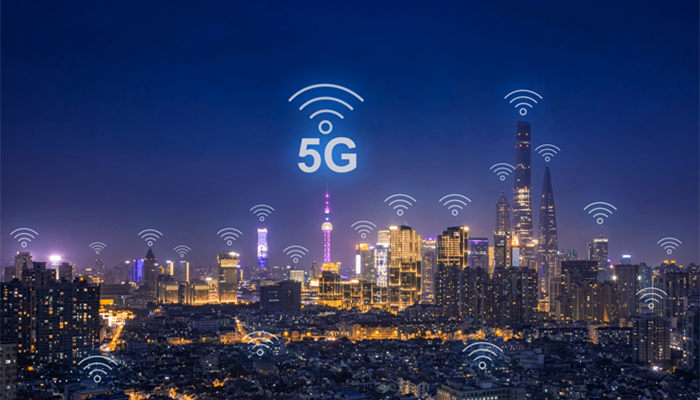摄图网_500806113_banner_互联网5G时代（企业商用3）_副本.jpg