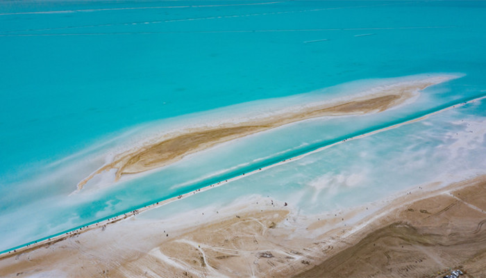 摄图网_501631236_banner_东台吉乃尔湖(企业商用)2.jpg 摄图网_501631236_banner_东台吉乃尔湖(企业商用)2.jpg