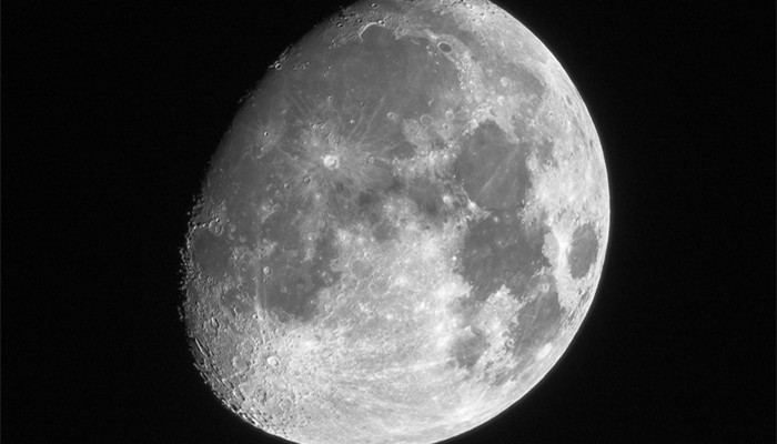 摄图网_500706285_banner_月球背景（企业商用）_副本.jpg