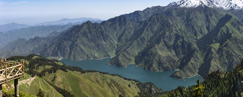  800天山 风景.jpg