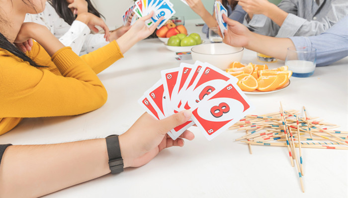 摄图网_501102051_banner_青年聚会玩手游吃零食（企业商用）_副本.jpg