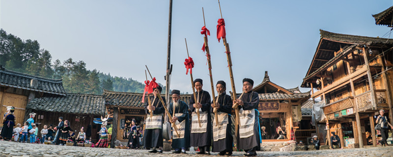 摄图网_500661245_banner_苗族老人芦笙表演（企业商用）_副本.jpg