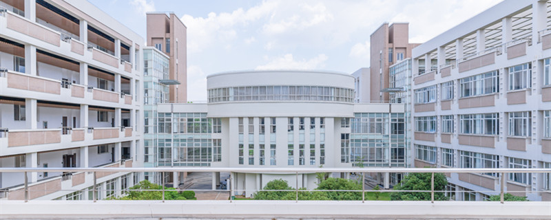 学校333.jpg