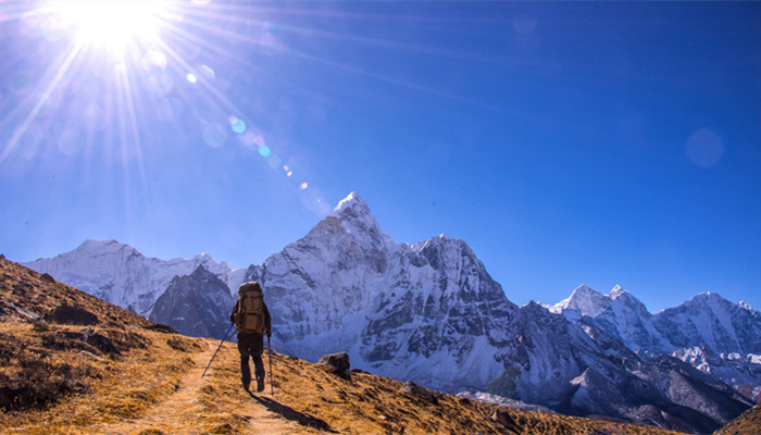 摄图网_500599228_banner_户外登山（企业商用3）_副本.jpg