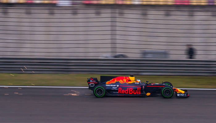 F1 赛车 (1)700.jpg F1 赛车 (1)700.jpg