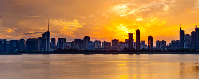 钱塘江.jpg 钱塘江.jpg