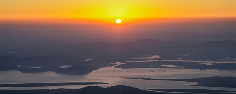 _江西庐山观看鄱阳湖日出(.jpg _江西庐山观看鄱阳湖日出(.jpg