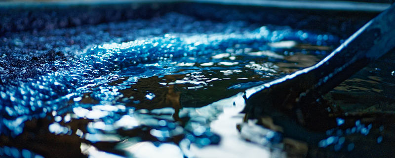 摄图网_502086849_车间染料液体(企业商用)_副本.jpg 摄图网_502086849_车间染料液体(企业商用)_副本.jpg