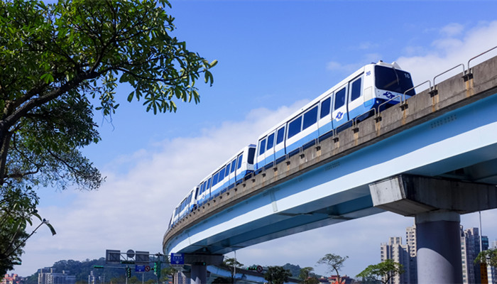 轻轨,地铁3.jpg